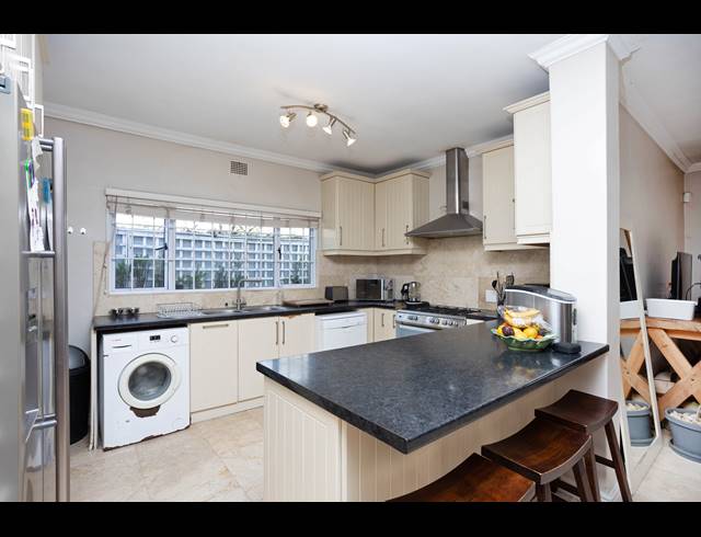 4 BEDROOM FREEHOLD FOR SALE IN RONDEBOSCH PARK ESTATE